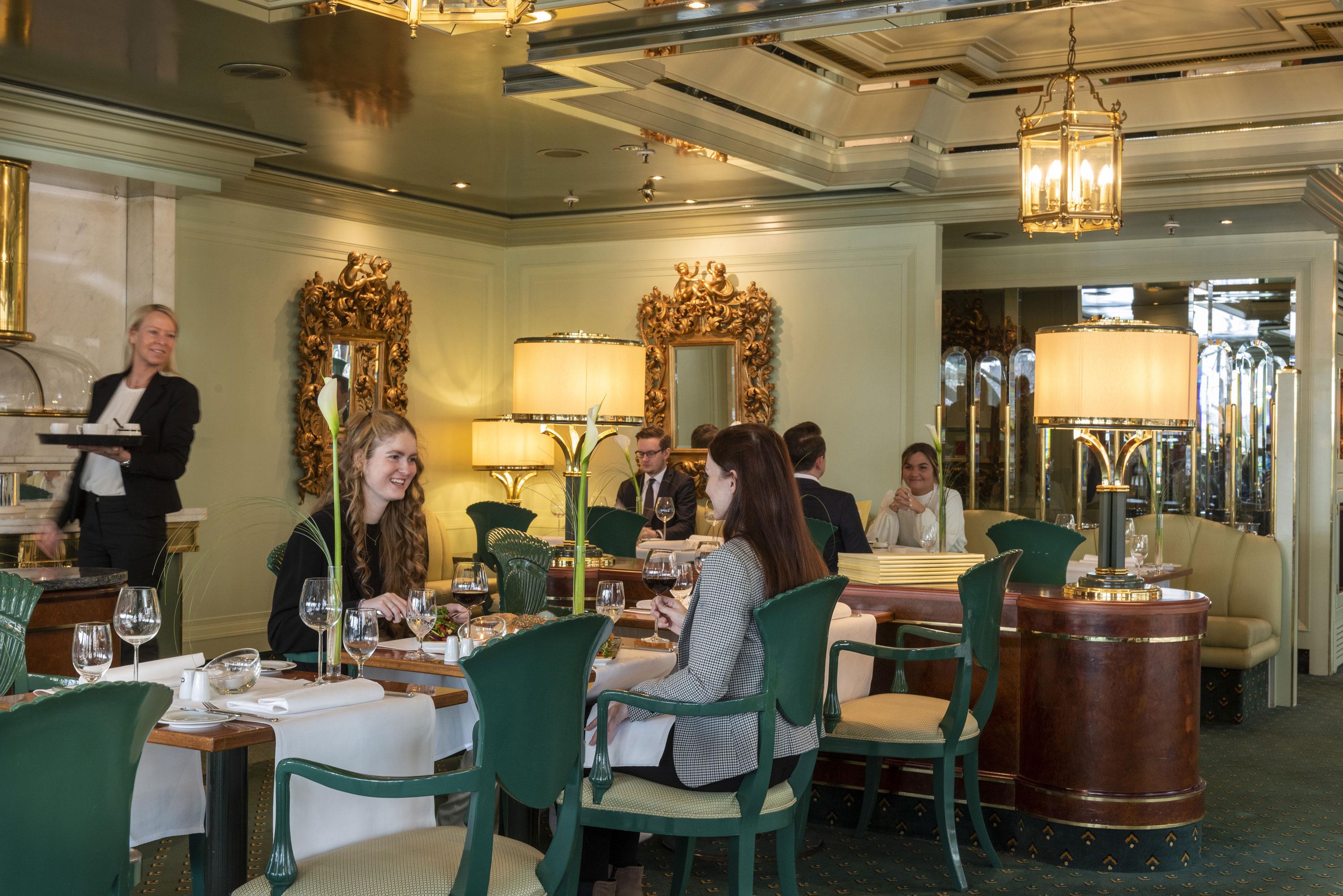 فندق ماريتيم كولونيا المظهر الخارجي الصورة The restaurant