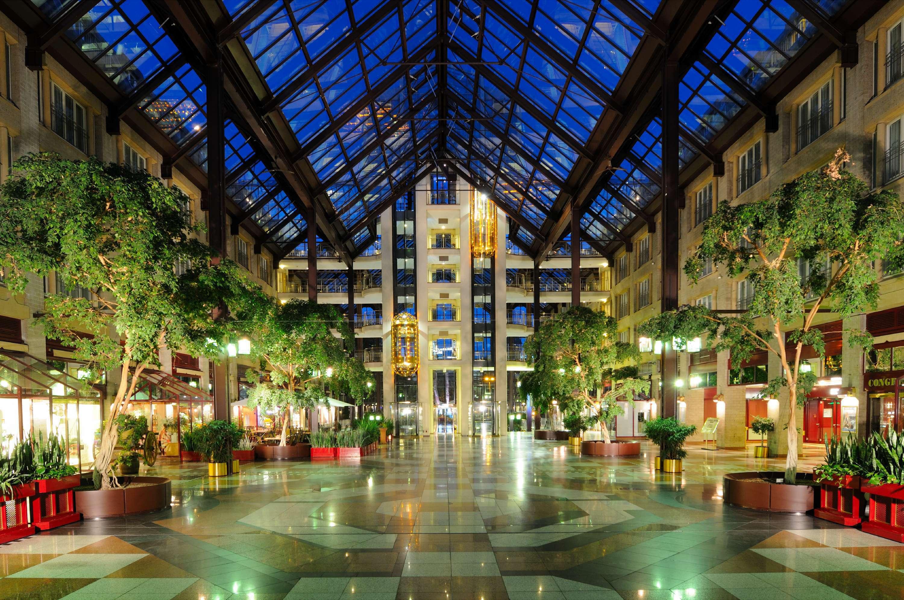 فندق ماريتيم كولونيا المظهر الخارجي الصورة The interior of the hotel
